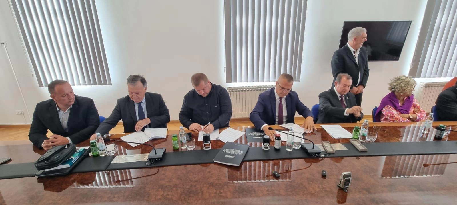 Razmjena autohtonih vinskih sorti između Ljubuškog, Benkovca i Alanquera